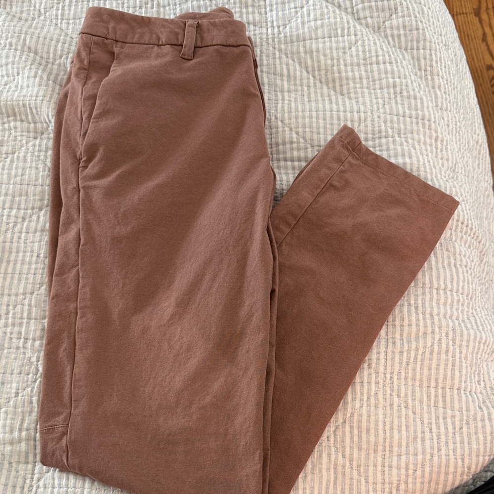 Lululemon Men's ABC Straight-Leg Pants in Terra cotta